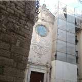 Fu ristrutturata anche la chiesa oggi di Sant�Anna, in strada Palazzo di Citt�